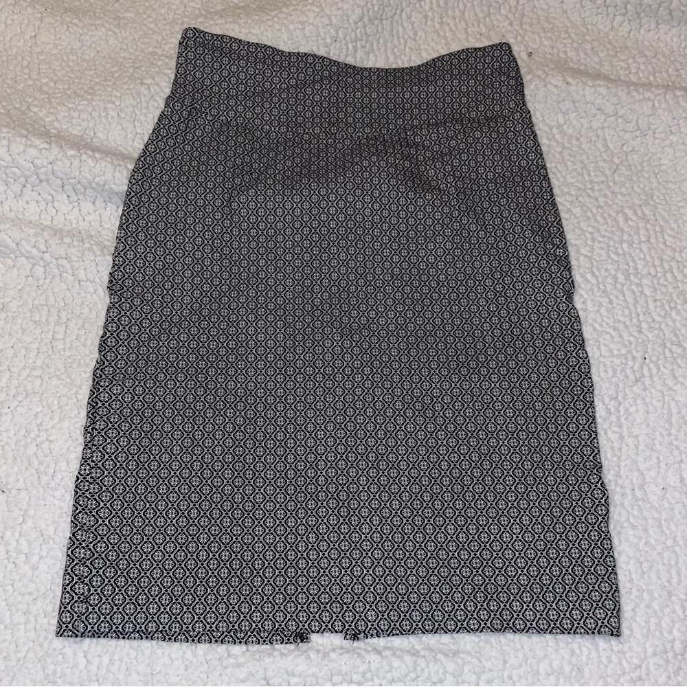 Business midi pencil skirt
